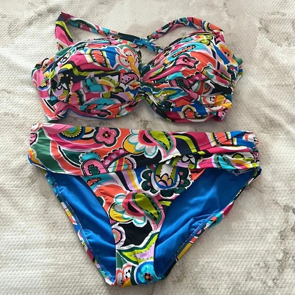 Bleu Rod Beattie Go For Bold Two Piece Swimsuit Top and Sarong Bikini Bottom - Picture 8 of 14